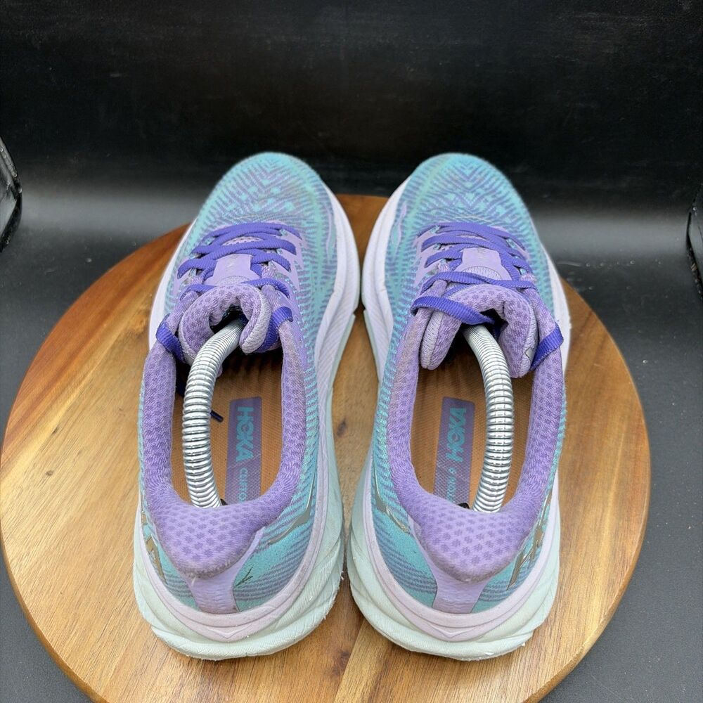 Hoka One One Clifton 9 Women's Size 8 B Road Running Shoes Purple Blue Sneakers - Picture 5 of 8